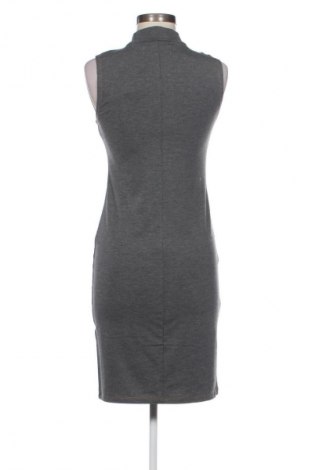 Kleid Square, Größe M, Farbe Grau, Preis 19,95 €