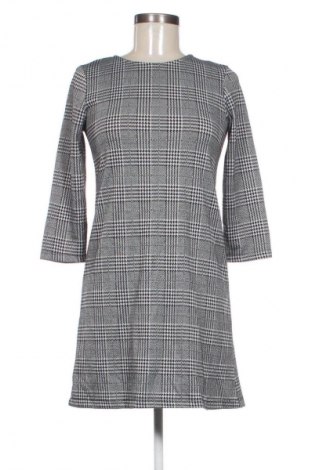 Rochie Stradivarius, Mărime S, Culoare Multicolor, Preț 33,99 Lei