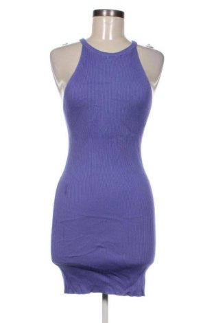 Šaty  Stradivarius, Velikost M, Barva Fialová, Cena  209,00 Kč