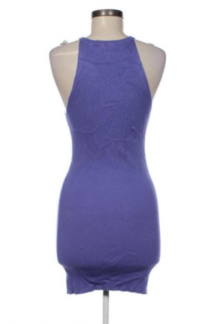 Šaty  Stradivarius, Velikost M, Barva Fialová, Cena  209,00 Kč