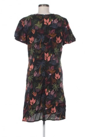 Рокля Sugarhill, Размер L, Цвят Многоцветен, Цена 109,99 лв.