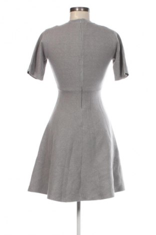 Kleid Superdry, Größe S, Farbe Grau, Preis € 12,99