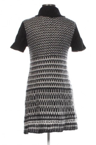 Šaty  Talco, Veľkosť M, Farba Viacfarebná, Cena  12,95 €