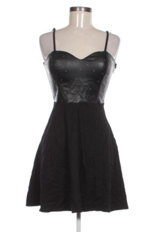 Kleid Tally Weijl, Größe M, Farbe Schwarz, Preis € 8,99