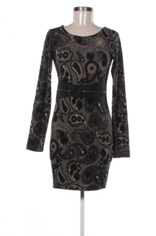 Рокля Tatu, Размер S, Цвят Многоцветен, Цена 39,00 лв.