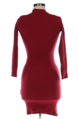 Šaty  Trendyol, Velikost S, Barva Červená, Cena  608,00 Kč