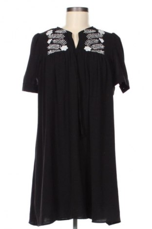 Šaty  Trendyol, Velikost M, Barva Černá, Cena  606,00 Kč
