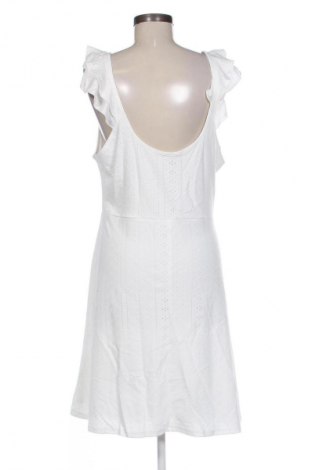Kleid Unbranded, Größe XL, Farbe Weiß, Preis 19,95 €