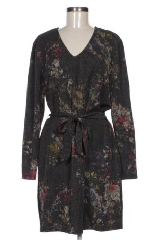 Рокля Unbranded, Размер XXL, Цвят Многоцветен, Цена 31,99 лв.