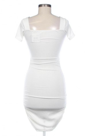 Рокля Unbranded, Размер XS, Цвят Бял, Цена 39,15 лв.