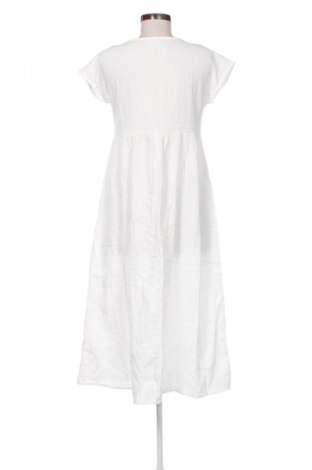 Kleid Unbranded, Größe M, Farbe Weiß, Preis 20,03 €