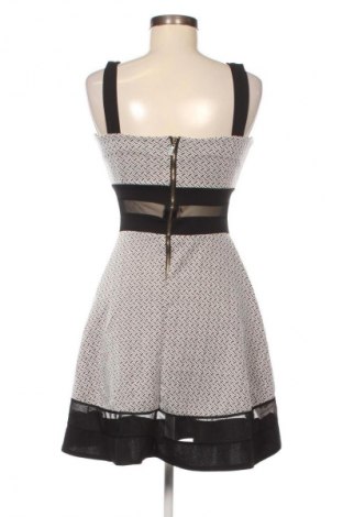 Kleid Unbranded, Größe M, Farbe Mehrfarbig, Preis 10,99 €