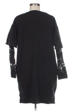 Ruha Unbranded, Méret M, Szín Fekete, Ár 15 919 Ft