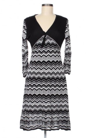 Рокля Unbranded, Размер S, Цвят Многоцветен, Цена 39,14 лв.