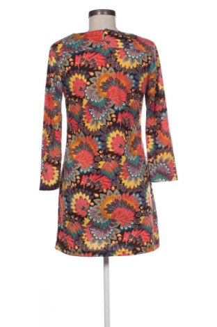 Kleid Unbranded, Größe M, Farbe Mehrfarbig, Preis 19,95 €