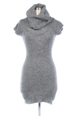 Рокля Unbranded, Размер S, Цвят Сив, Цена 39,00 лв.