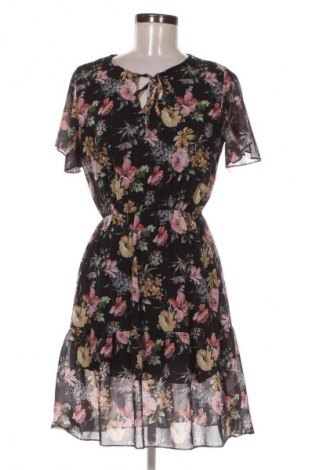Рокля Unbranded, Размер M, Цвят Многоцветен, Цена 17,37 лв.
