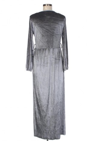 Kleid Unbranded, Größe L, Farbe Grau, Preis 12,99 €