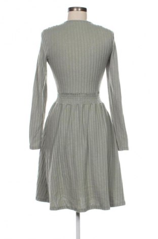 Kleid Unbranded, Größe S, Farbe Grün, Preis 9,99 €