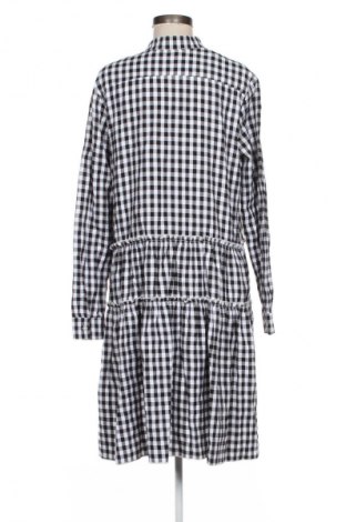 Рокля Unbranded, Размер XL, Цвят Многоцветен, Цена 37,99 лв.