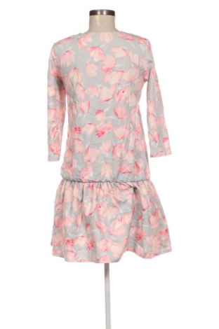 Kleid Unbranded, Größe M, Farbe Mehrfarbig, Preis € 6,99