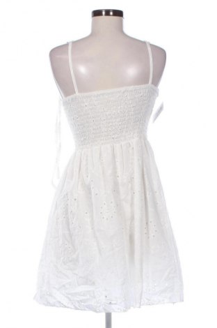 Kleid Unbranded, Größe S, Farbe Weiß, Preis € 19,94