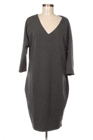 Рокля Unbranded, Размер L, Цвят Сив, Цена 19,94 €