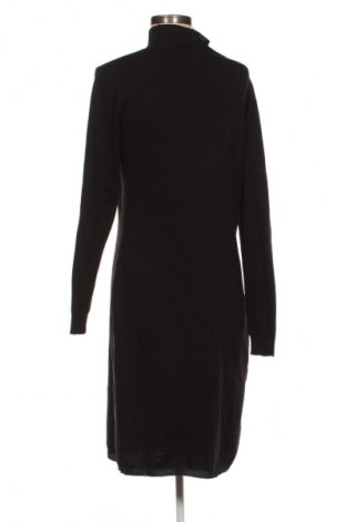 Ruha VILA, Méret L, Szín Fekete, Ár 5 139 Ft