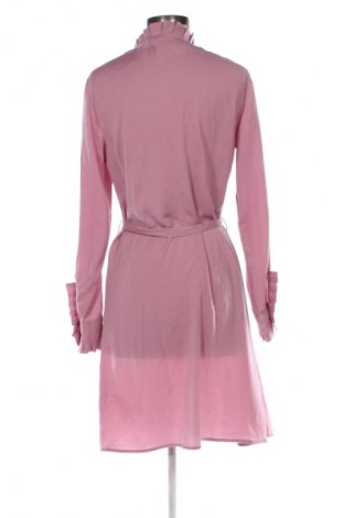 Рокля Vero Moda, Размер M, Цвят Розов, Цена 77,14 лв.