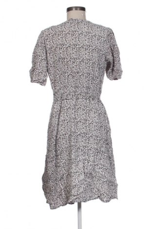 Šaty  Vero Moda, Veľkosť M, Farba Viacfarebná, Cena  14,00 €