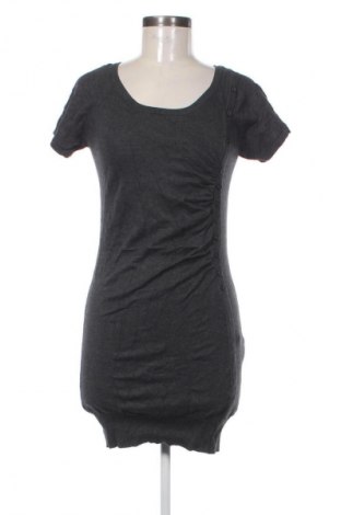 Kleid Vero Moda, Größe M, Farbe Grau, Preis 6,99 €