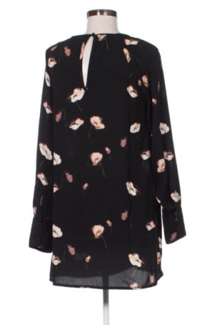 Sukienka Vero Moda, Rozmiar M, Kolor Kolorowy, Cena 68,97 zł