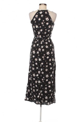 Рокля Vero Moda, Размер M, Цвят Многоцветен, Цена 77,99 лв.