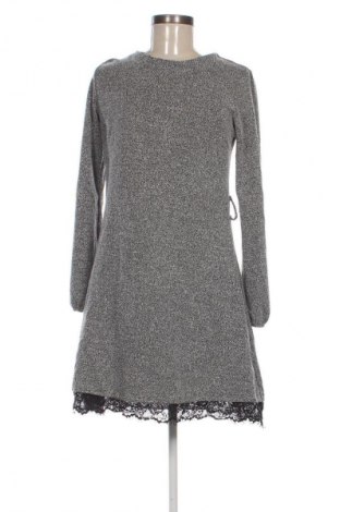 Рокля Victoria & Violet, Размер S, Цвят Многоцветен, Цена 22,99 лв.