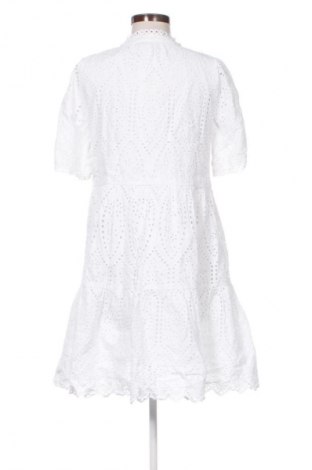 Ruha Y.A.S, Méret L, Szín Fehér, Ár 16 422 Ft