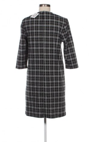 Kleid Yessica, Größe M, Farbe Mehrfarbig, Preis € 8,99