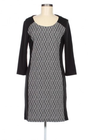 Рокля Yessica, Размер M, Цвят Многоцветен, Цена 12,99 лв.