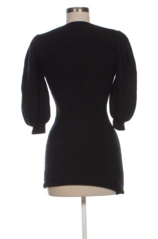 Рокля Zara, Размер S, Цвят Черен, Цена 25,99 лв.