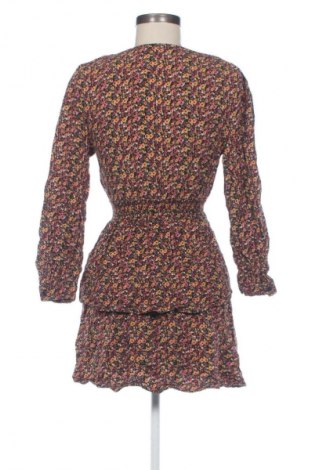 Sukienka Zara, Rozmiar M, Kolor Kolorowy, Cena 62,00 zł