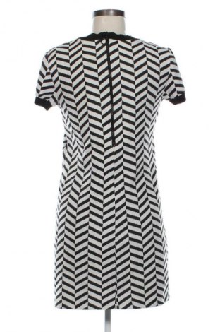 Рокля Zara, Размер L, Цвят Многоцветен, Цена 27,00 лв.