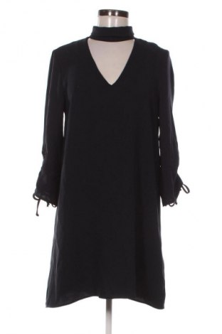 Рокля Zara, Размер M, Цвят Син, Цена 73,15 лв.