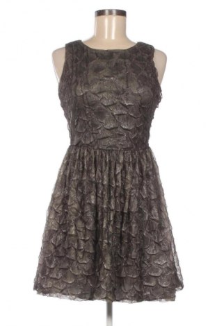 Рокля Zara, Размер M, Цвят Зелен, Цена 27,00 лв.