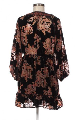 Рокля Zara, Размер M, Цвят Многоцветен, Цена 22,99 лв.