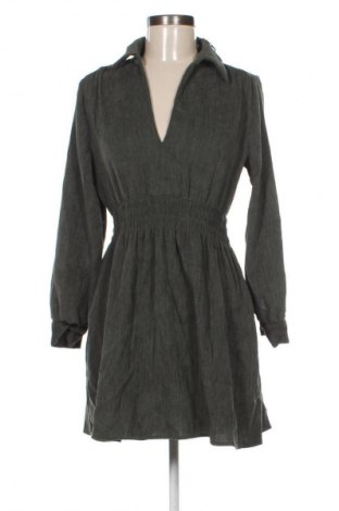 Kleid Zara, Größe S, Farbe Grün, Preis € 9,99