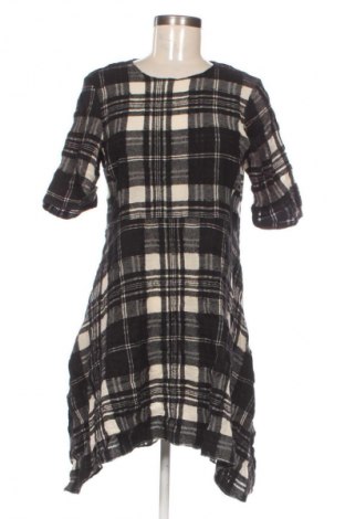 Kleid Zara, Größe M, Farbe Mehrfarbig, Preis € 10,99