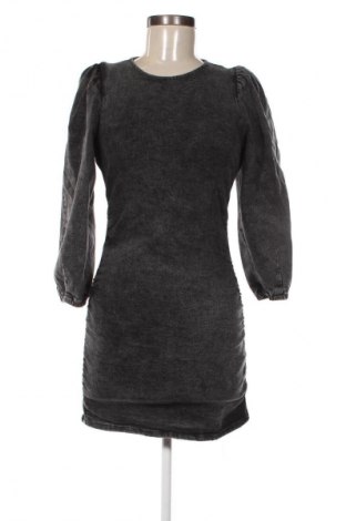 Rochie Zara, Mărime S, Culoare Gri, Preț 84,99 Lei