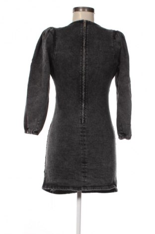 Rochie Zara, Mărime S, Culoare Gri, Preț 84,99 Lei