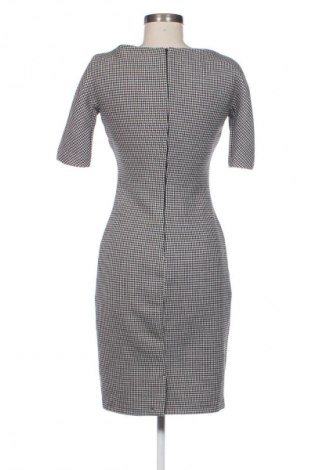 Sukienka Zara, Rozmiar S, Kolor Kolorowy, Cena 78,16 zł