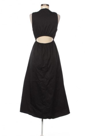 Рокля Zara, Размер M, Цвят Черен, Цена 17,38 €