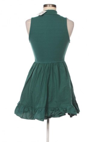Kleid Zara, Größe M, Farbe Grün, Preis € 13,99